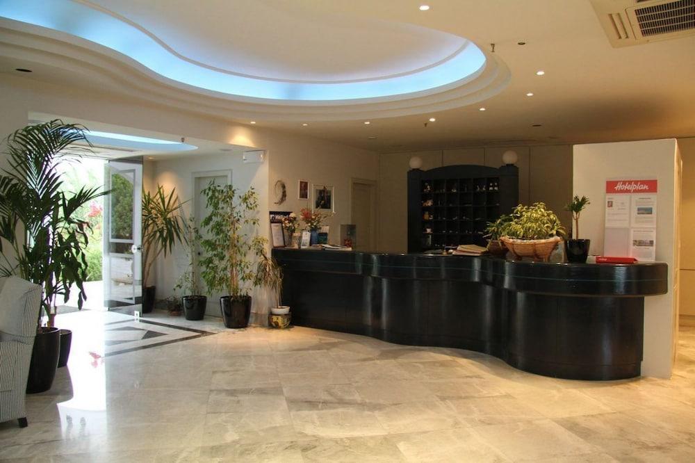 Mantenia Hotel Platanes  Eksteriør bilde