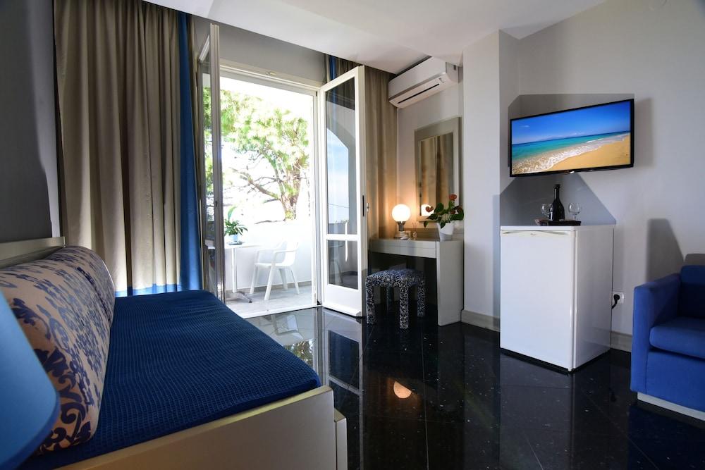 Mantenia Hotel Platanes  Eksteriør bilde